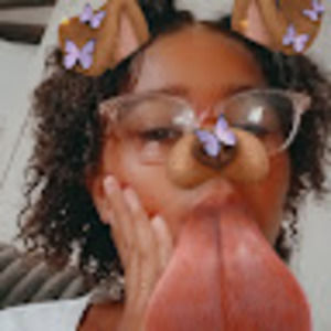 Meet your Posher, Amariah